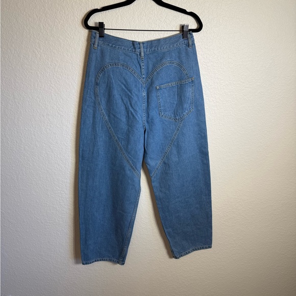 AREA Blue Crystal Heart Cutout Cropped Jeans - Picture 4 of 15